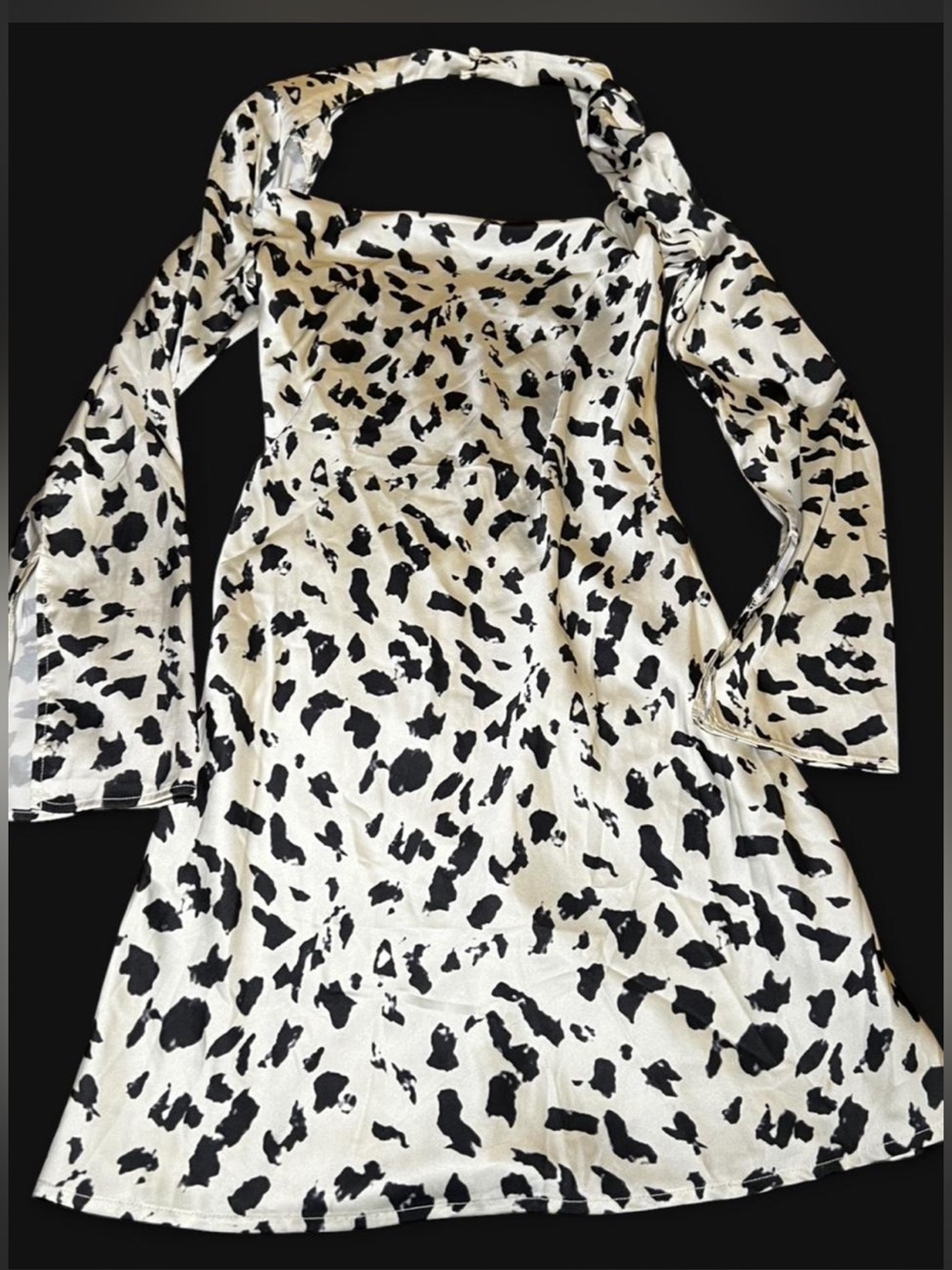 Black & White Animal Print Long Sleeve Dress